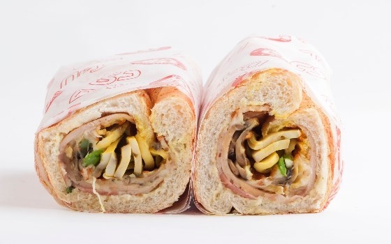 ساندویچ ژامبون تنوری مرغ